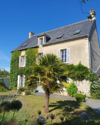 LE CLOS POULAIN Petits gîtes de charme et chambres d'hôtes Familiales au calme proche Bayeux et des plages