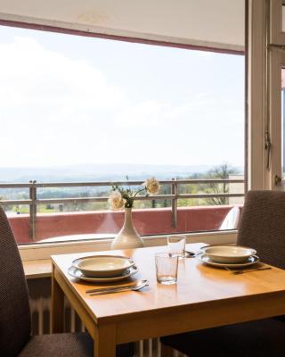 Apartment B715 by Interhome