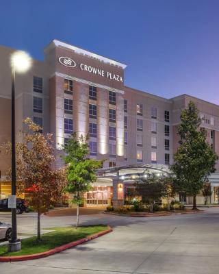 Crowne Plaza Shenandoah - The Woodlands