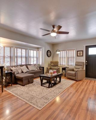 Peaceful Deck and Fire Pit Payson Home!