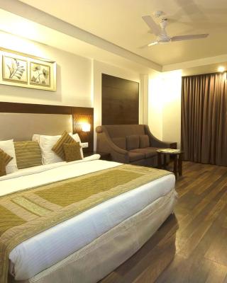 Hotel Le Roi Near New Delhi Railway Station