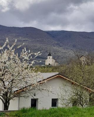 Au fond du village