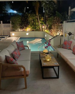 Nanpa, Luxury Family Three Bed Villa, St James West coast, Private pool