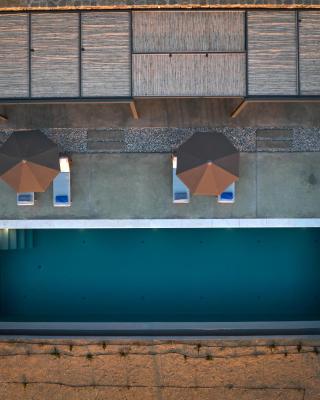 Olithos Villas
