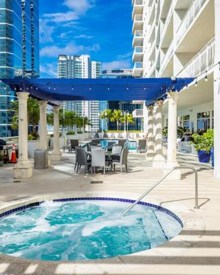 Brickell Miami Unit, Amazing view, balcony, Pool, 1 free Parking