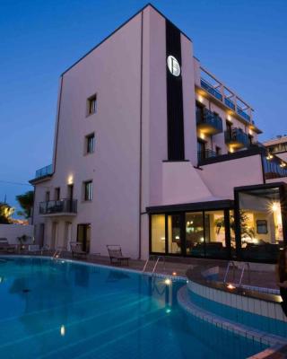 Ferretti Beach Hotel