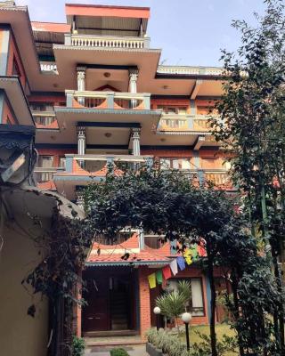 Bouddha Green Hotel