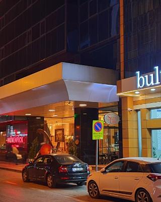 Bulvar Hotel