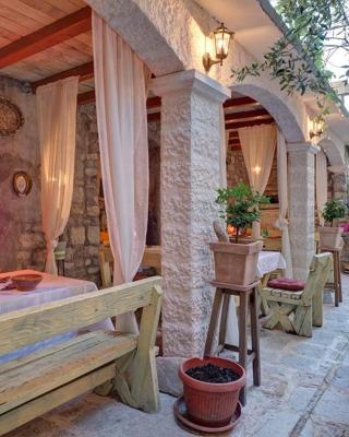 Best Location Old Town Budva Rooms