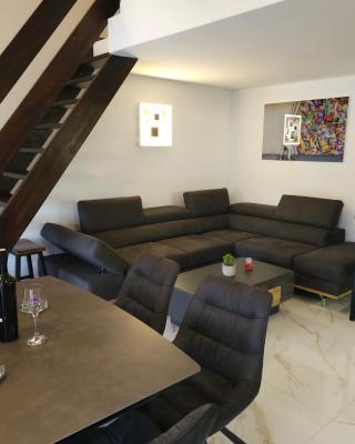 Apartment D&A