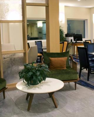 Fairfield Inn & Suites by Marriott San Francisco San Carlos