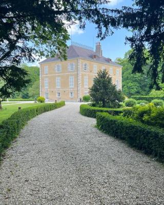 Château de Crespy & Suites