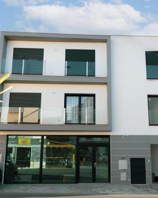 Gold Apartment Ferrel I