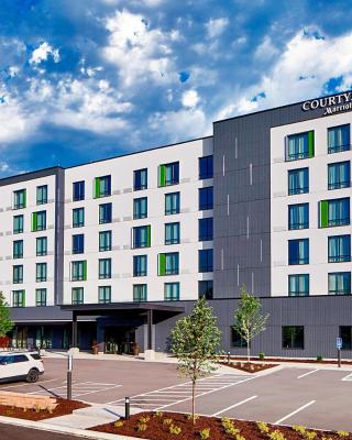 Courtyard by Marriott Minneapolis West