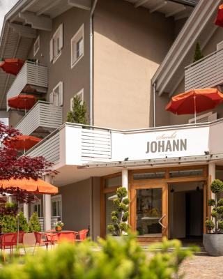 Sankt Johann Spa Suites & Apartments