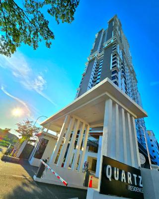 Quartz Paragon Suites By GGM