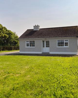 Enniscrone - AitEabha Country Cottage