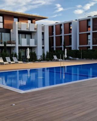 Espectacular piso nuevo con piscina