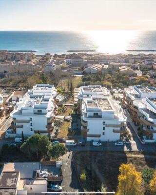 T2 neuf + piscine, 5 mn à pied des plages