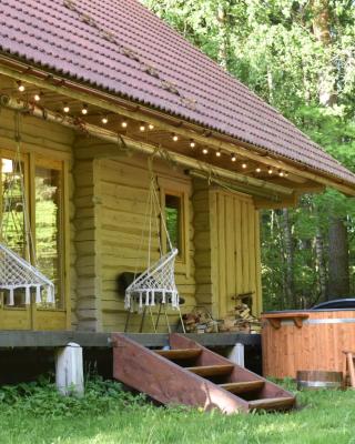 Quiet Log House, Vaikne palkmaja, Kevadekuulutaja, Harbinger of spring