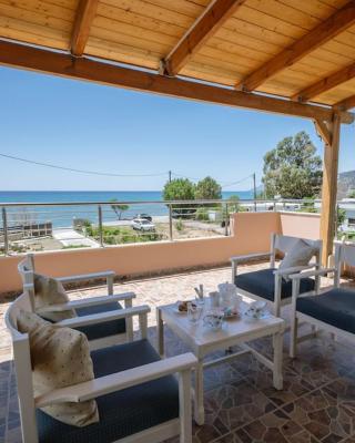 Villa Kyma by the sea, in South Crete