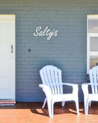 Saltys 4BRM Beachfront WIFI Pet Friendly