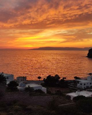 Sunset Apartment II