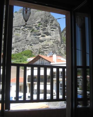 Mythos Guesthouse