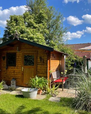 Gartenhäuschen im Grünen