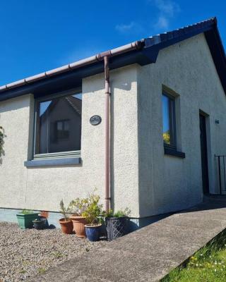 Kings Reach - Crinan Cottage