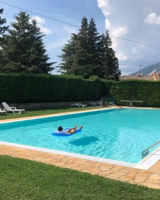 MiniLOFT con Piscina Lago di Como Lecco