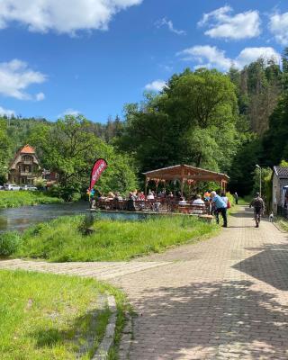 Pension Sternschnuppe, Treseburg Harz mit Biergarten & Restaurant, tierfreundlich