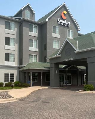 Comfort Inn & Suites St Paul Northeast