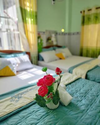 Thai Quang Hotel