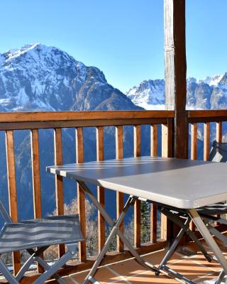 Appartement confortable au pied des pistes avec vue imprenable