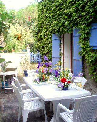 Moulin De Cornevis Bed and Breakfast