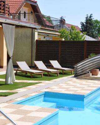 Garden Villa Zsóry