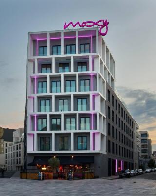 Moxy Brussels City Center