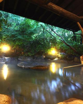 小田温泉　静寂な森の宿　山しのぶ