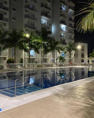 Apto nuevo en Girardot, piscina, BBQ, terraza.