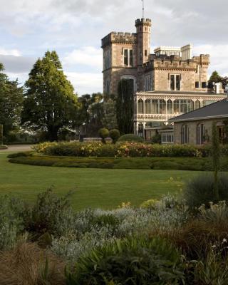 Larnach Lodge & Stable Stay