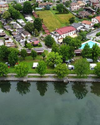 Camping Hotel Au Lac De Como