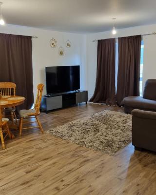 A Spacious and Hearty 2BD Swindon stay