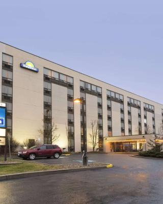 Days Inn by Wyndham Ottawa West