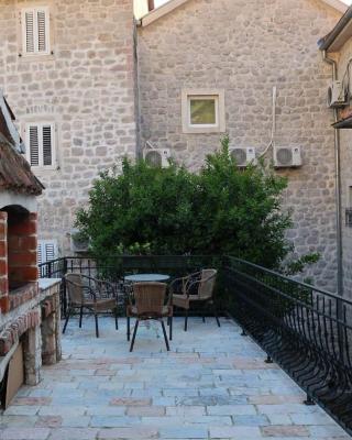 Old Risan Apartment