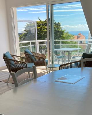 Grand et luxueux appartement lumineux 4 pers vue mer Wifi inclus
