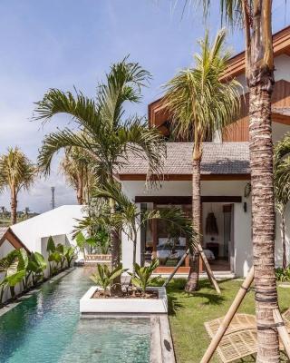 Tropical Oasis in Canggu - Villa Ruby