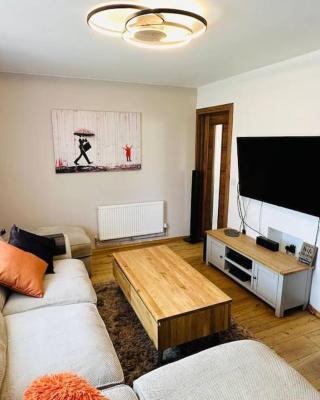 Stunning 3 bed house sleeps6