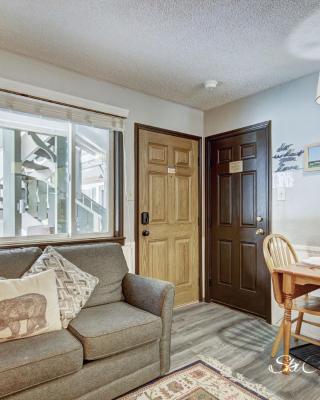 Recently Updated Downtown Condo with Thoughtful Touches Throughout PM1A