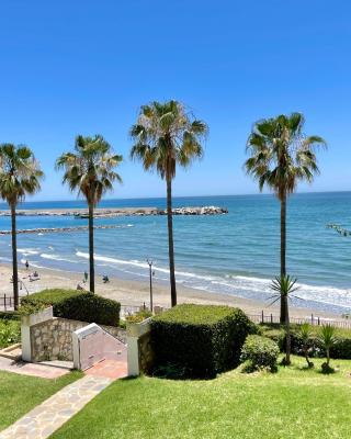 Marbella del Mar III Seafront by EaW Homes
